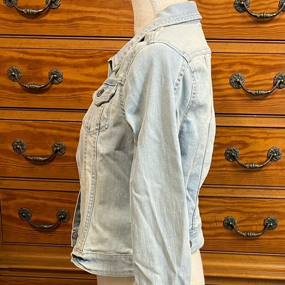 #16 H&M Denim Jacket Size 8 EUC - Picture 8 of 12